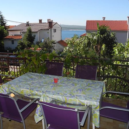 Apartment Vucko 6 Pax Crikvenica Eksteriør bilde