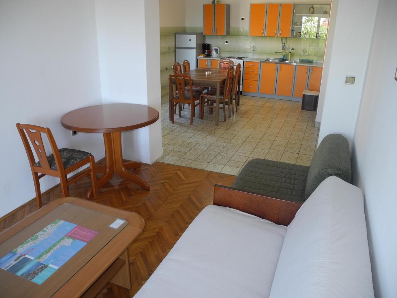 Apartment Vucko 6 Pax Crikvenica Eksteriør bilde