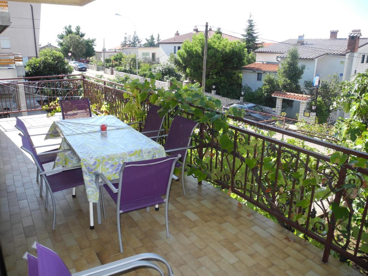 Apartment Vucko 6 Pax Crikvenica Eksteriør bilde